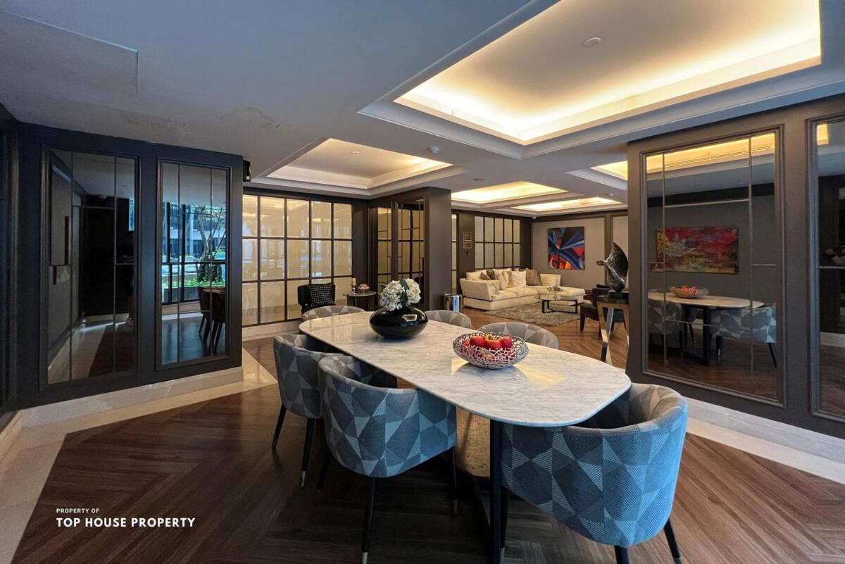 3 Kamar Penthouse Casa Grande Private Lift Luxury * Jakarta